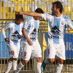 Antofagasta golea a Everton y termina en la novena posición