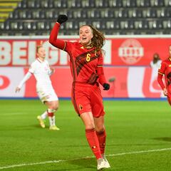 De Caigny, el gol de la primera fase de la Euro