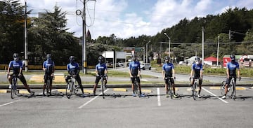 El equipo de José Julián Velásquez retomó los entrenamientos luego de que el Ministerio del Deporte aprobara los protocolos presentados por la Federación Colombiana de Ciclismo. El EMP, Colombia Tierra de Atletas y SuperGiros, son los otros equipos colombianos autorizados, así como los ciclistas de equipos World Tour y Procontinentales.