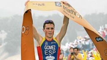 Una victoria de Gómez Noya.