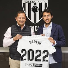 El Valencia renueva a Parejo hasta 2022: "Esta es mi casa"