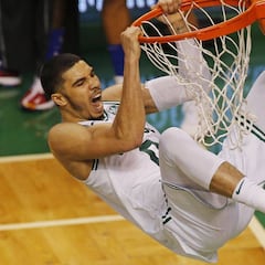 Jayson Tatum bate un récord de precocidad de Kobe Bryant