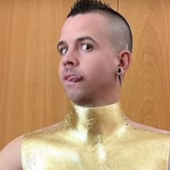 Dabiz Muñoz cumple con la tradición del vestido de Cristina Pedroche pero con truco