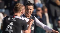 Ronaldo celebrate with Matthijs de Ligt