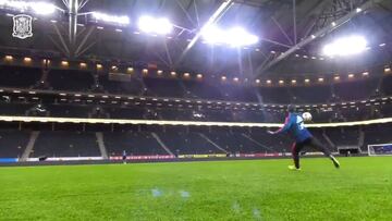 El genial intercambio de pases entre dos volantes de España