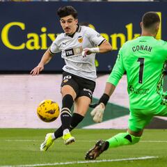 Diego López: “Baraja nos pide que seamos valientes, nos ayuda mucho”