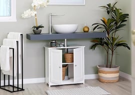 Amazon lanza el mueble de baño para el lavabo más elegante, sofisticado y barato de la temporada: cuesta solo 48,99 euros