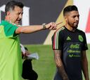 Hugo Sánchez sugiere la salida de Osorio como DT de México