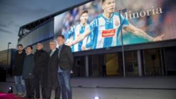 La inauguración de la pantalla.