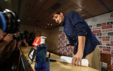 Iker Casillas se emocionó en su despedida