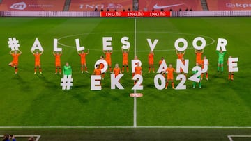 Holanda logró su billete a Inglaterra.