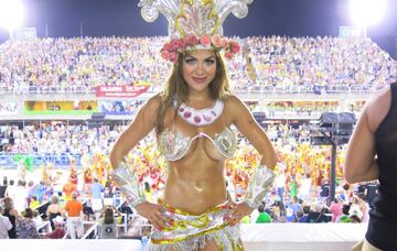 Conoce a Rossana Torales, la doctora más sexy del fútbol