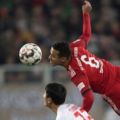 Un frágil Bayern aumenta la presión sobre el Dortmund