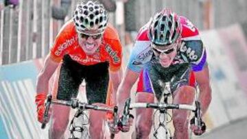 Gilbert ganó el sprint a Samuel.