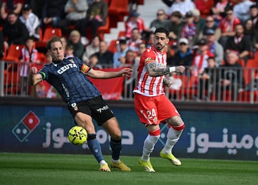 La pegada del Almería bloquea al Ceuta y fortalece el alambre de Rubi