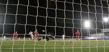 Vinicius marcó así el primer gol.