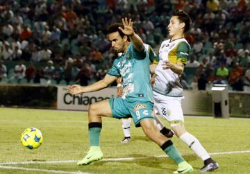 Conocido como ‘El Paleta’, surgió de las fuerzas básicas del América, donde logró jugar al lado de Salvador Cabañas. Integró la Selección Mexicana que quedó fuera de los Olímpicos de Beijing 2008. Atlas, Pachuca, Tigres, Veracruz y Chiapas fueron otros destinos, pero no logró despuntar. Hoy, con 29 años, juega en el Arka Gdynia, de Polonia.