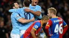 Dzeko desatasca a un City gris que hoy duerme como líder