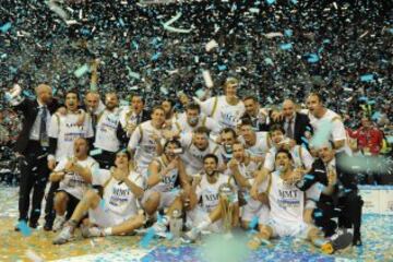 El Real Madrid se enfrentó en la final de 2012 al Barcelona. 