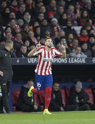 6 años, 6 meses | 'HH' de Tuzo se convirtió en Dragón Azul con el Porto. Arribó a Portugal el 28 de junio del 2013. Ahora es jugador del Atlético de Madrid.