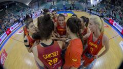 España saca adelante su debut en el Eurobasket; Lyttle, magnífica