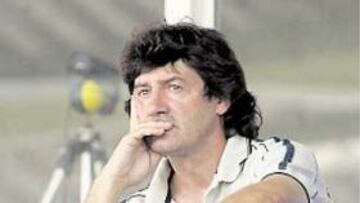 <b>NO LO VE CLARO. </b>Bakero ha hecho muchas pruebas, sin éxito.