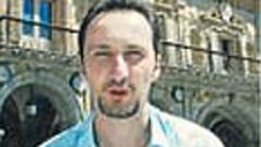 Topalov busca una remontada casi suicida