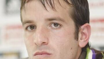 <strong>INCÓMODO.</strong> Van der Vaart ha ido perdiendo peso en el Real Madrid progresivamente desde su llegada el pasado verano.