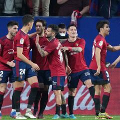 Osasuna asegura la permanencia y llena de pena al Levante