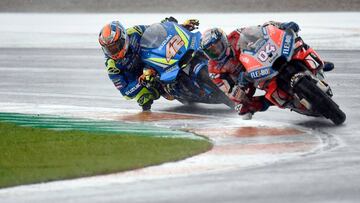 Dovizioso por detrás de Rins