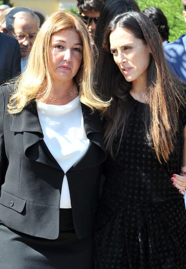 La hija mayor del exministro de Economía y Hacienda, Miguel Boyer, y la ginecóloga Elena Arnedo, murió a los 56 años a causa de un cáncer. Siempre se mantuvo alejada del mundo del corazón, donde se vio inmersa a raíz de la relación que su padre mantuvo con Isabel Presyler. De hecho, no terminó de llevar bien ese mediático romance ni el nacimiento de su hermana Ana, con quien no tenía relación.  En la imagen, con Tamara Falcó.