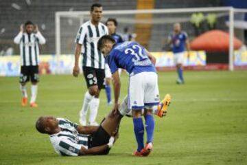 Millonarios recibió a Nacional en el estadio El Campín en el partido más importante de la jornada 18 de la Liga Postobón. Camilo Vargas fue la figura del compromiso.