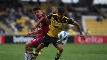 ¿Cuántos equipos descienden a Primera B en Chile y cómo se define en caso de empate en puntos?