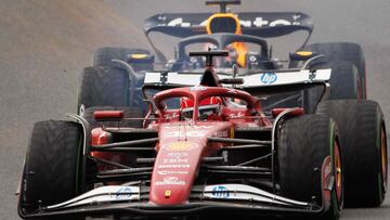 Charles Leclerc con el Ferrari de F1.