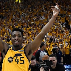 ¡Apoteosis! Ricky se lesiona pero Mitchell (38) entierra a OKC