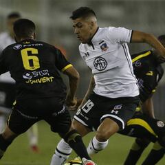 Colo Colo solo iguala en el estreno de sus nuevas figuras