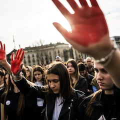 La caída del gobierno de Serbia: del accidente en una estación de tren al ‘colapso’ del país