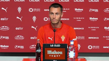 16-10-25. JONATHAN DUBASIN, JUGADOR DEL SPORTING, EN LA SALA DE PRENSA DE MAREO.