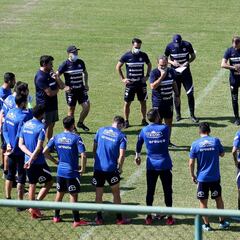 El plantel de la Roja defiende la cuestionada decisión de Lasarte