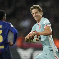 Dos aviones en una semifinal épica