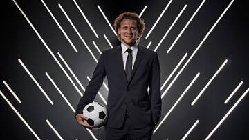 LONDON, ENGLAND - SEPTEMBER 24:  Diego Forlan pictured inside the photo booth prior to The Best FIFA Football Awards at Royal Festival Hall on September 24, 2018 in London, England.  (Photo by Michael Regan - FIFA/FIFA via Getty Images)
 PUBLICADA 05/09/1