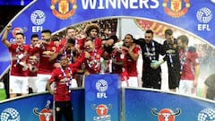 Late Zlatan header secures EFL Cup win for Man. United