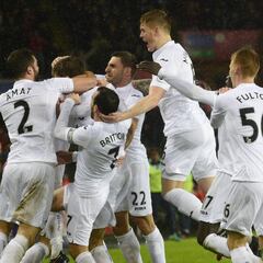 El Swansea 'americano' de Bradley gana por segunda vez