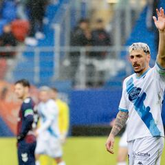 Oficial: Ximo Navarro renueva con el Deportivo hasta 2026