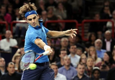 Federer se estrena en Bercy