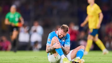 Carlos Rotondi of Cruz Azul during the Semi-Final first leg match between Cruz Azul and America as part of the Liga BBVA MX, Torneo Clausura 2025 at Olimpico Universitario Stadium on May 15, 2025 in Mexico City, Mexico.
