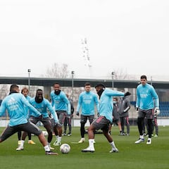 Vinicius, KO para Ipurua