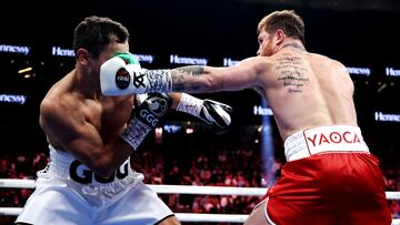 Canelo brilla en Las Vegas