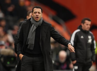 Oficial: el Chelsea elige a Rosenior como técnico 
