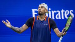 Australia's Nick Kyrgios reacts while facing Russia's Daniil Medvedev during their 2022 US Open Tennis tournament men's singles Round of 16 match at the USTA Billie Jean King National Tennis Center in New York, on September 4, 2022. (Photo by COREY SIPKIN / AFP)